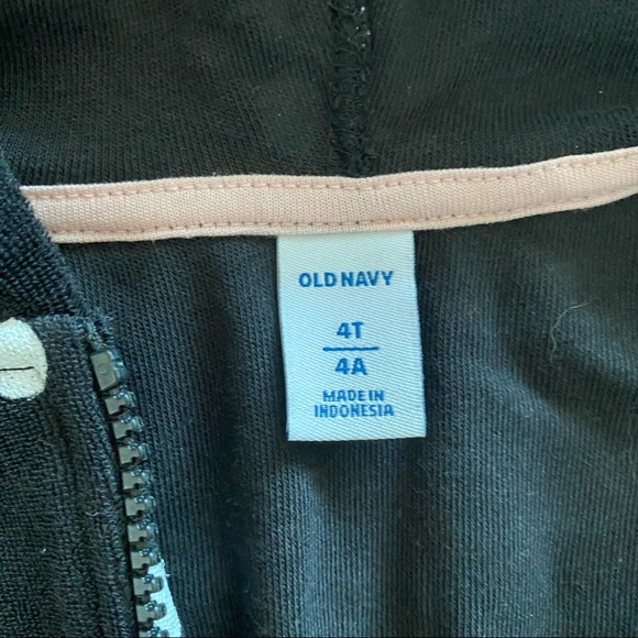 Girl's Old Navy Terrycloth Cover-Up - Picture 3 of 4